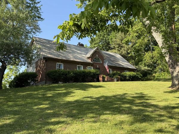 9675 Clovercroft Rd , Nolensville, TN 37135