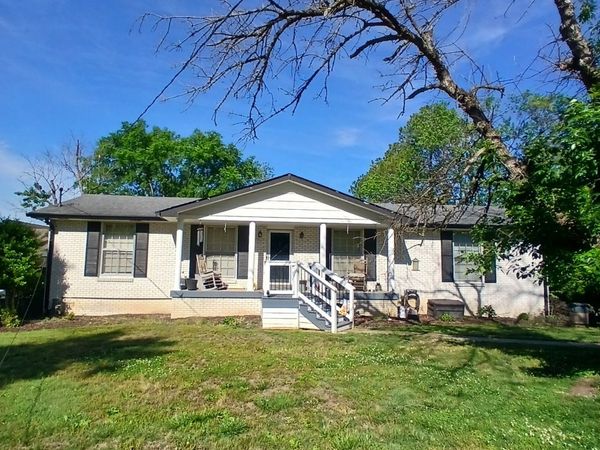 122 Chiroc Rd, Hendersonville, TN 37075