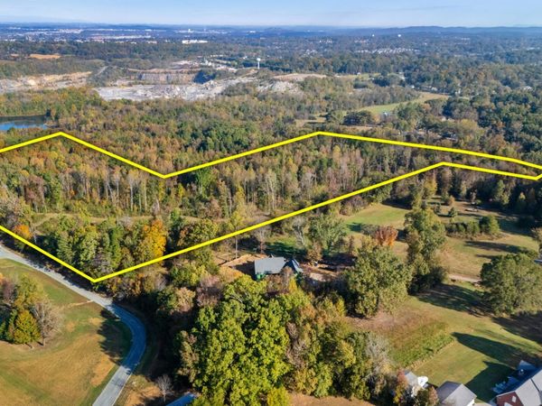 209 Ridge Rd , Maryville, TN 37803