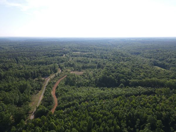 303 Hurricane Creek , Stewart, TN 37175