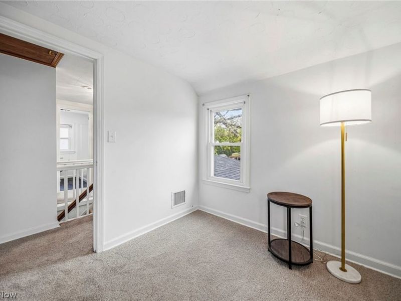 305 Hayes Avenue, Cuyahoga Falls, OH 44221 Photo 12