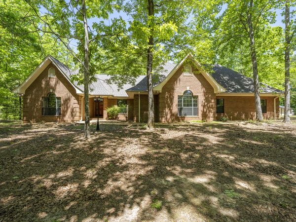 289A CR 770, Walnut, MS 38683
