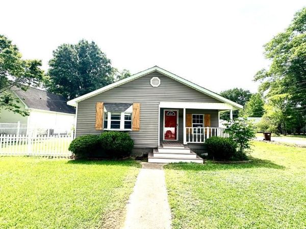 115 Myrtle Ave., Nettleton, MS 38858