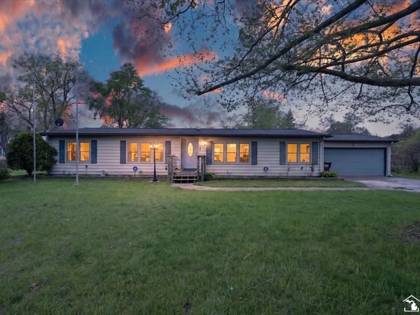 7077 Taylor Avenue, Temperance, MI 48182