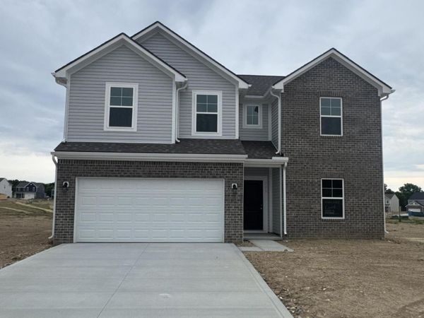 335 Dylan Drive, Bellefontaine, OH 43311