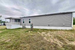 2239 Freeman Rd. photo 4