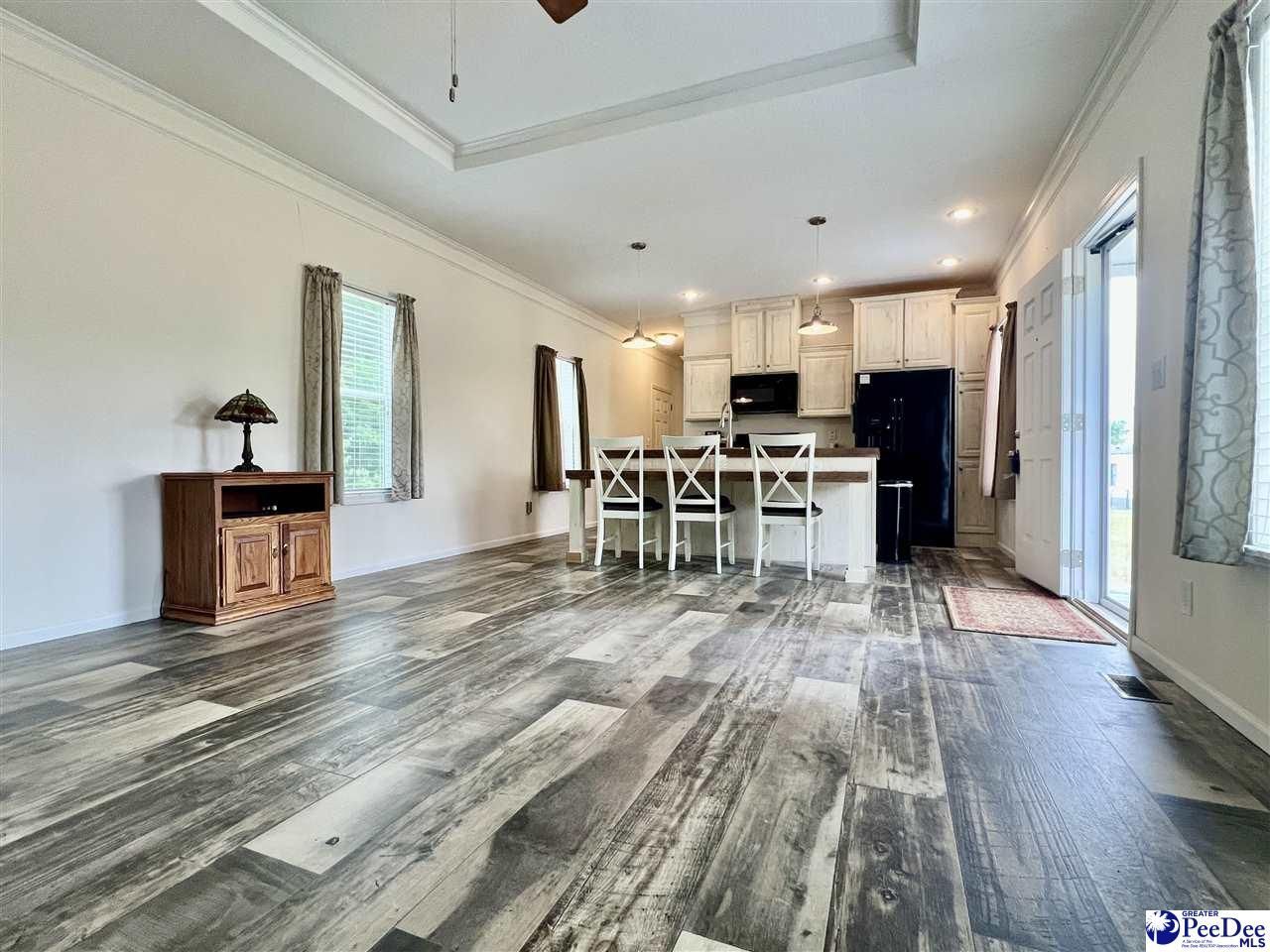 2239 Freeman Rd. Photo 5