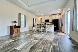 2239 Freeman Rd. photo 4