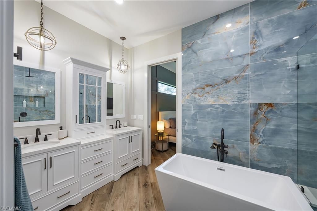 3530 Hibiscus Ave , Naples, FL 34104 Photo