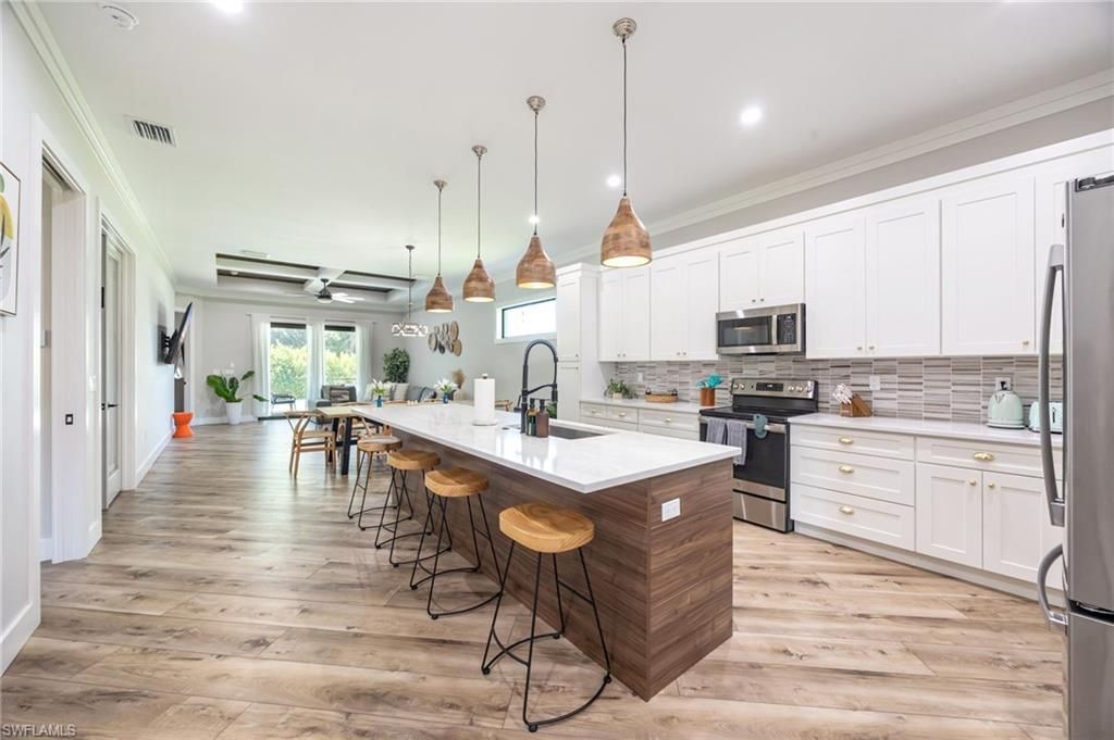 3530 Hibiscus Ave , Naples, FL 34104 Photo