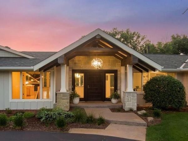1155 Heritage Lane, Wayzata, MN 55391