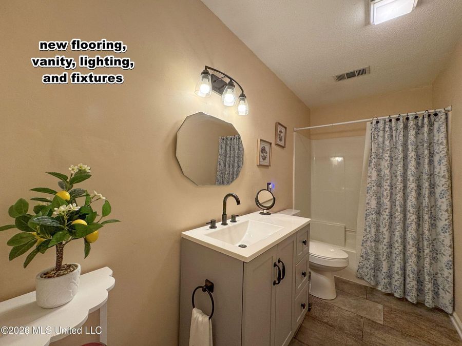 Property Image 102