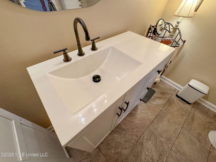 Property Image 121
