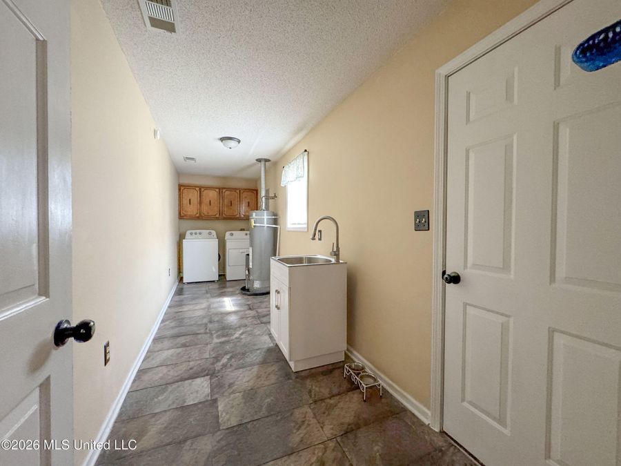 Property Image 76