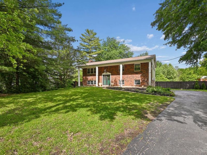 2782 Lair Road, Wayne Twp, OH 45162 Photo 3