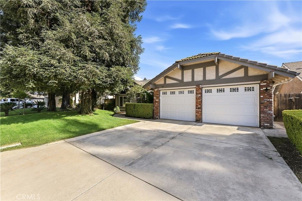 1917 E Quincy, Fresno, CA 93720 Main Photo