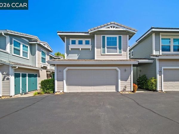 4901 Keller Ridge Dr, Clayton, CA 94517