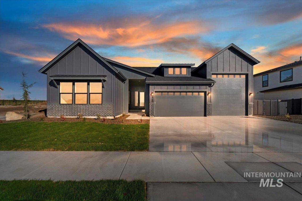 7928 W Flathead Lake Street, Eagle, ID 83616 Main Photo