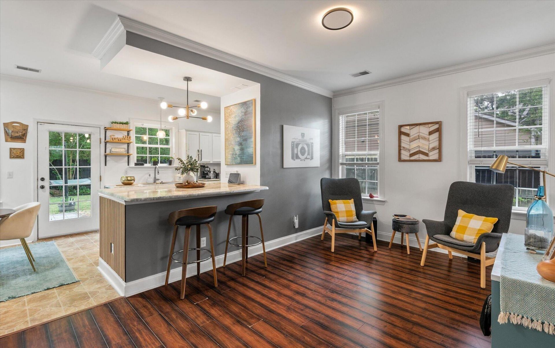 8949 Furr Street Photo 14
