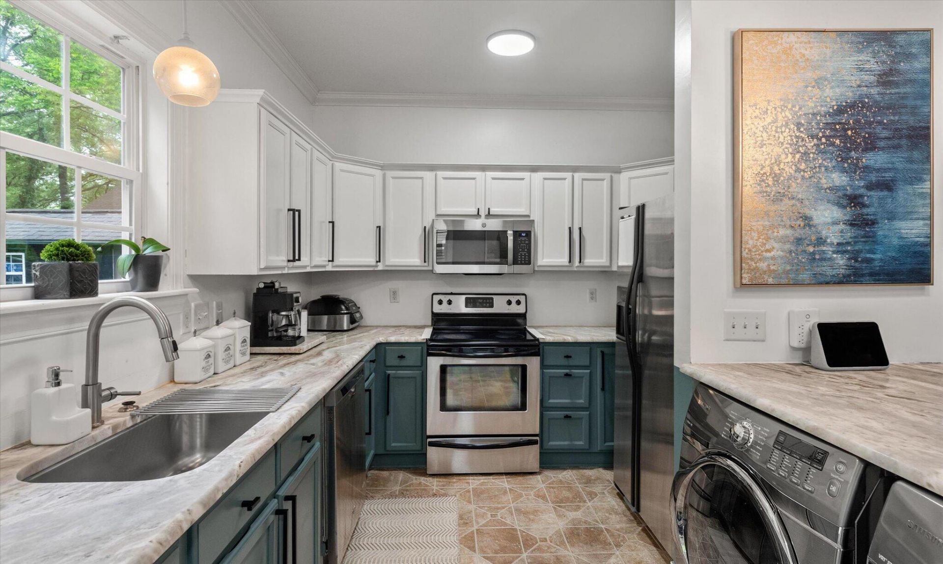 8949 Furr Street Photo 19