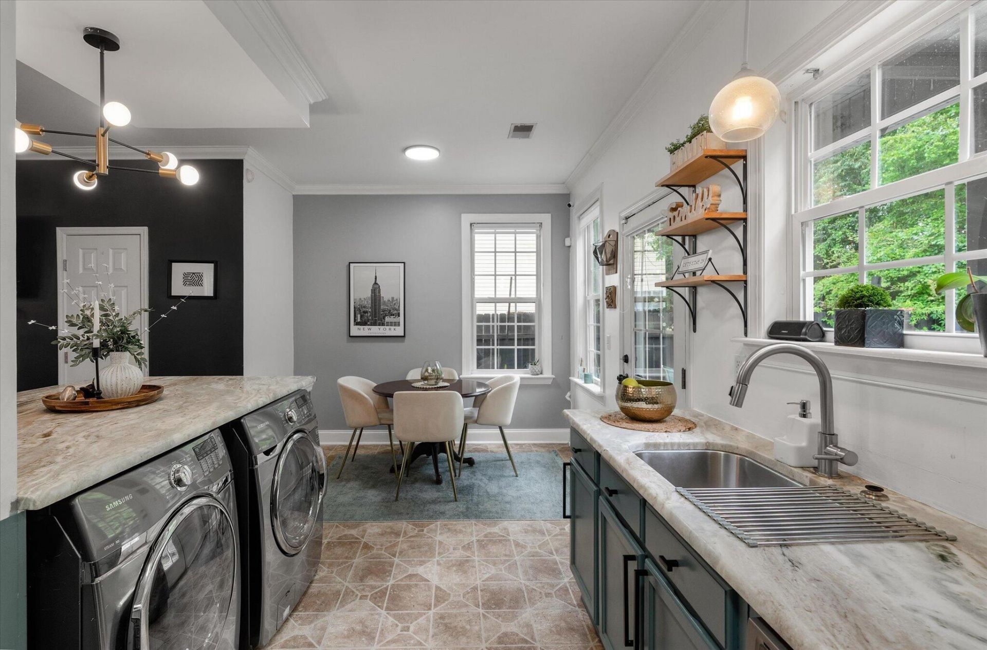 8949 Furr Street Photo 22