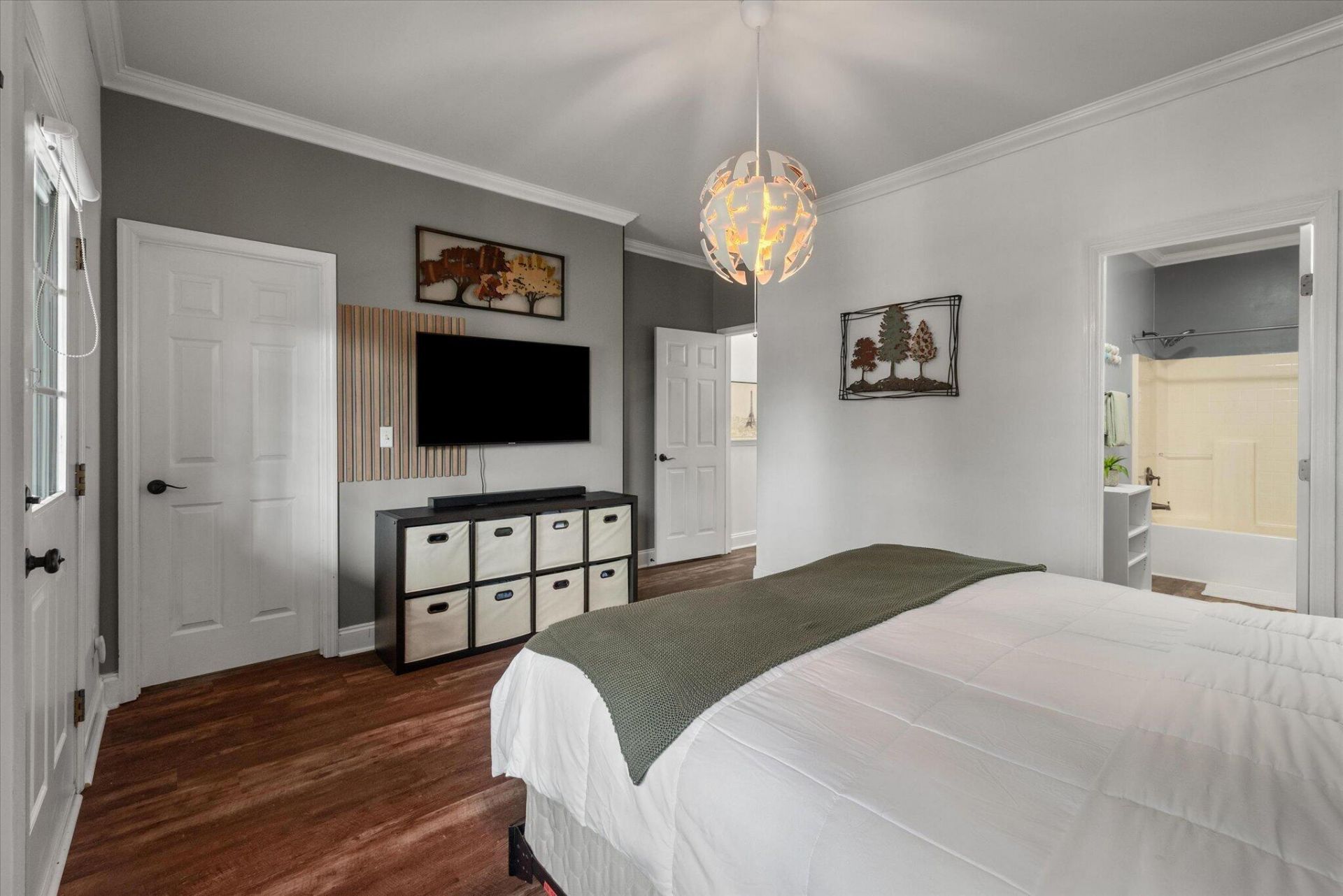 8949 Furr Street Photo 28