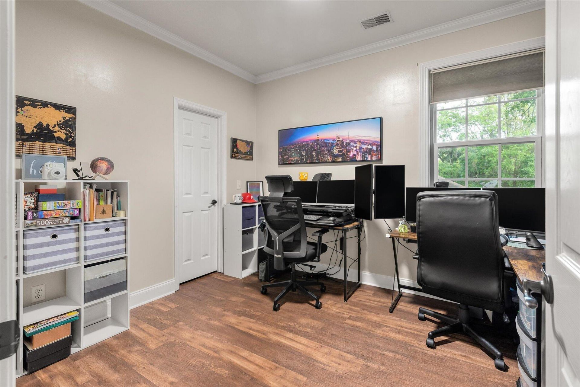 8949 Furr Street Photo 32