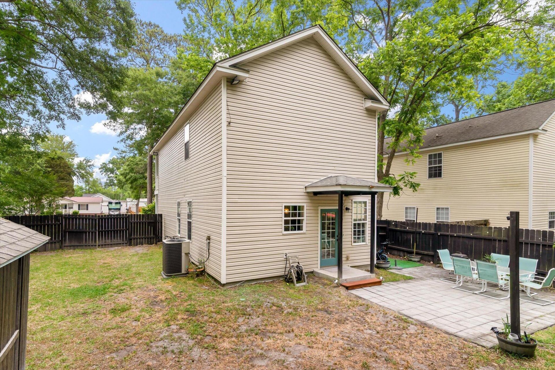 8949 Furr Street Photo 39
