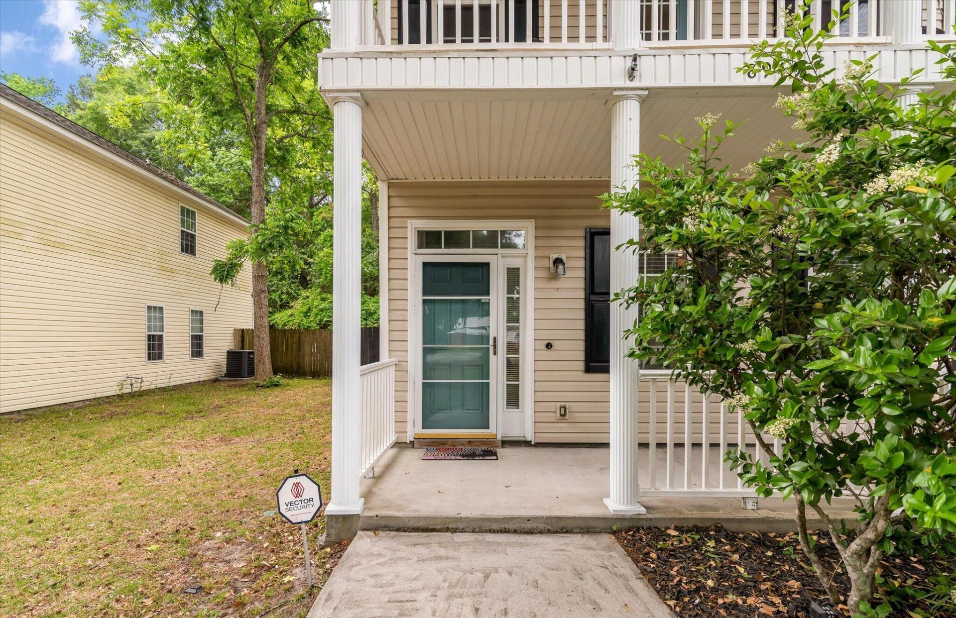 8949 Furr Street Photo 4