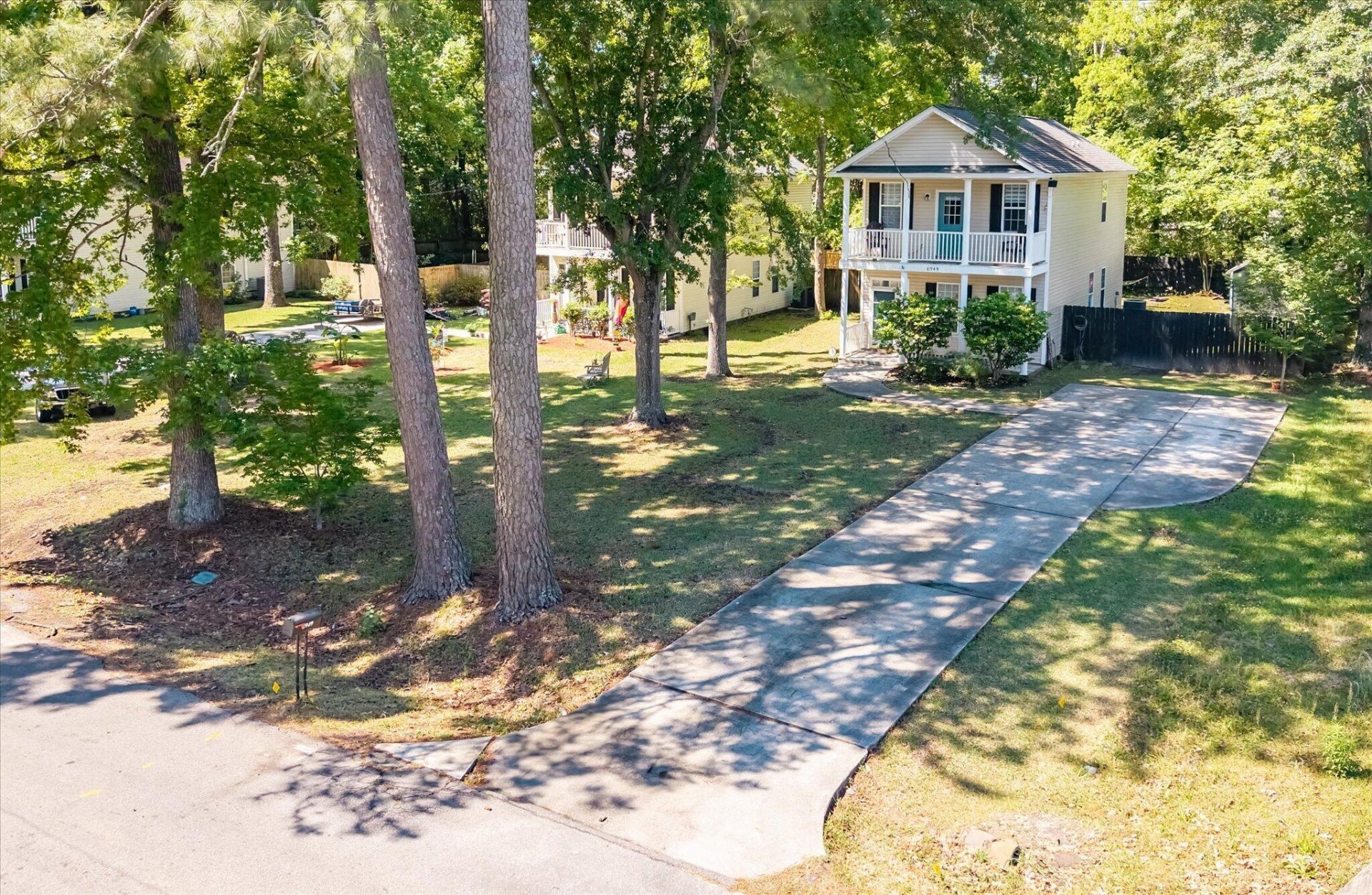 8949 Furr Street Photo 40