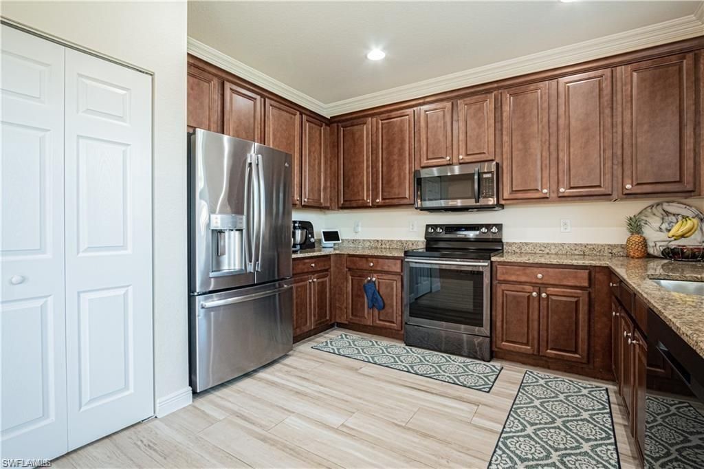 11031 Yellow Poplar Dr, Fort Myers, FL 33913 Photo