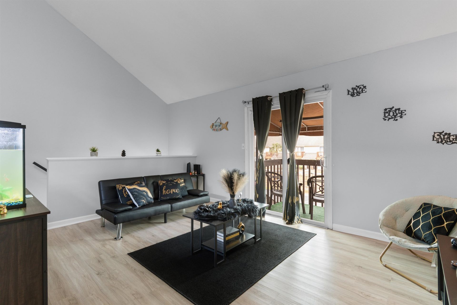 755 Burcale Rd. Photo 16