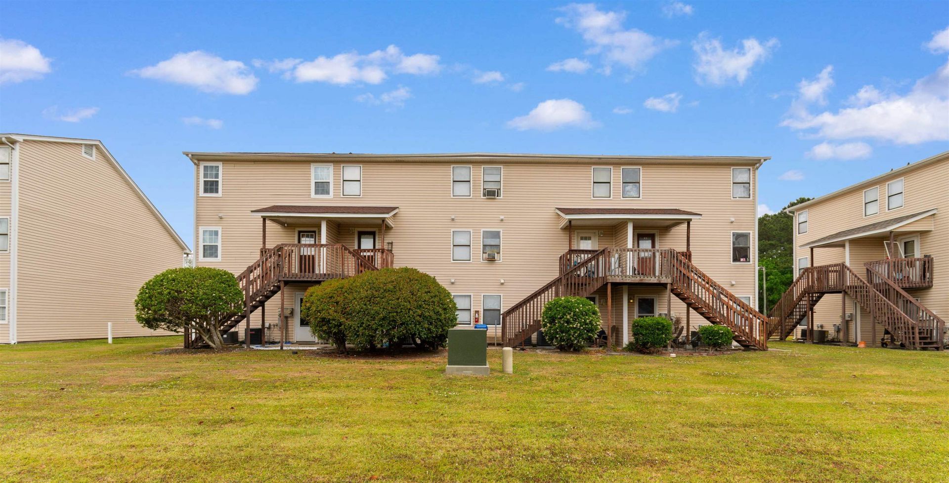 755 Burcale Rd. Photo 32