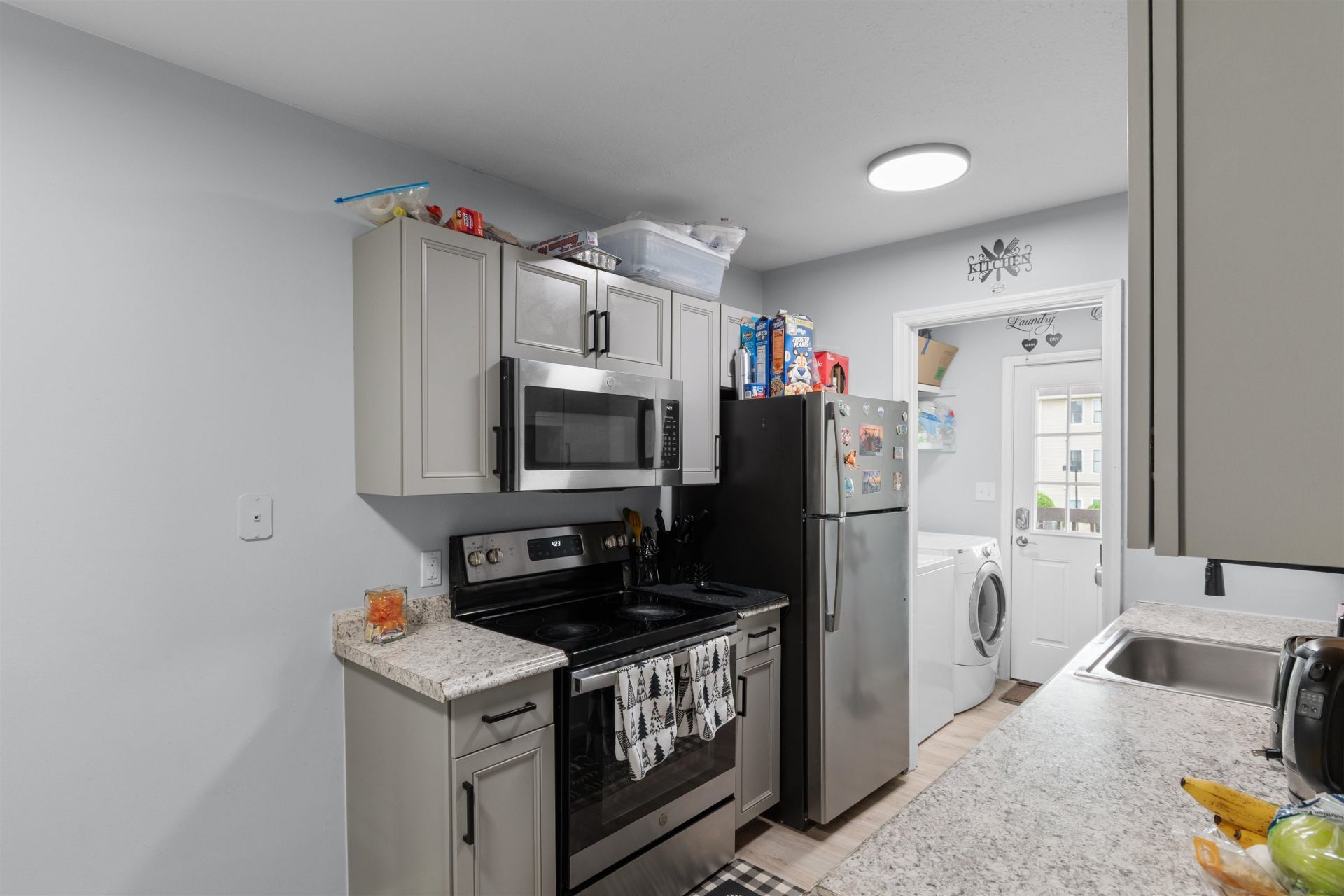 755 Burcale Rd. Photo 6