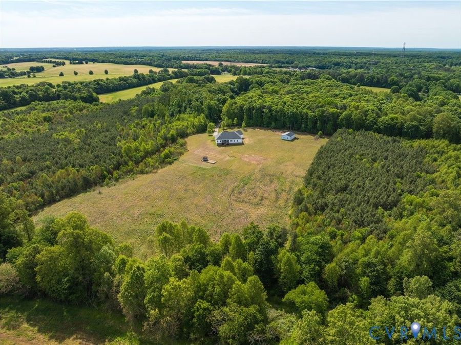 Property Image 100
