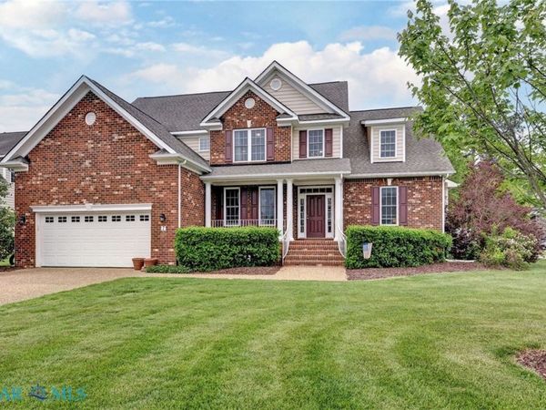7 ELM Street , Poquoson, VA 23662
