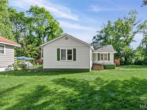 443 Chaudet Avenue , East St Louis, IL 62206