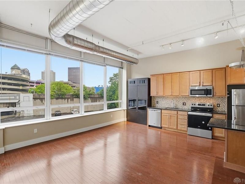 207 E Sixth, Unit 203, Dayton, OH 45402 Photo 16