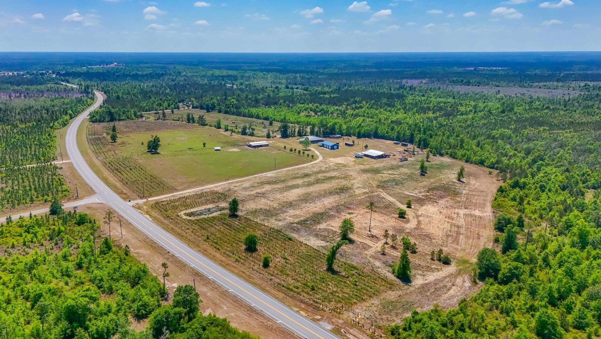 11842 SW State Road 73 Roads, Blountstown, FL 32424 Main Photo