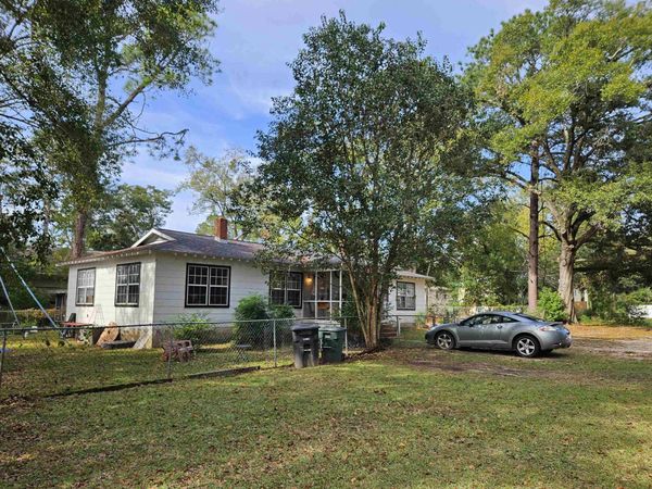 910 Wadsworth Street, Unit -, Tallahassee, FL 32304