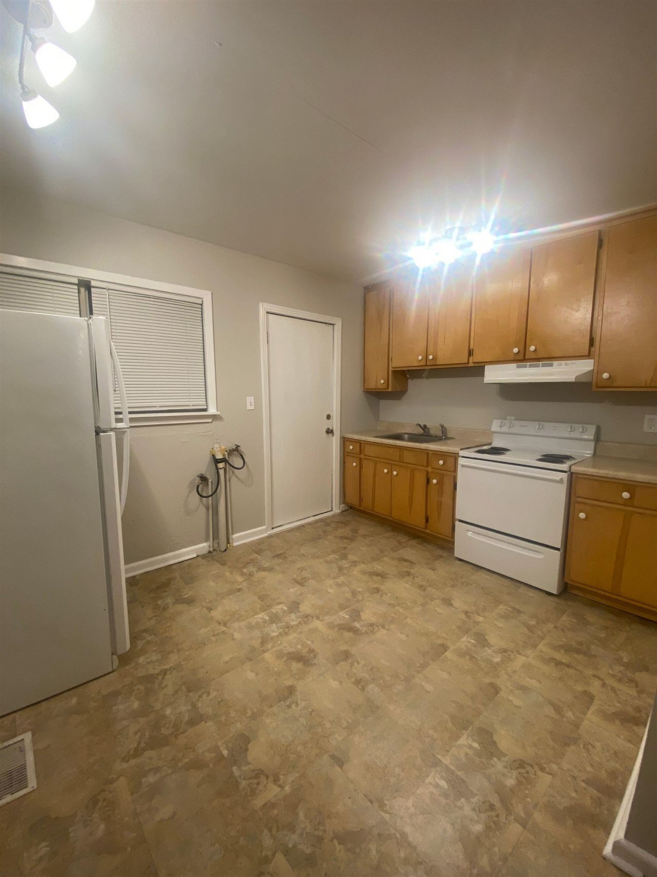 910 Wadsworth Street, Unit -, Tallahassee, FL 32304 Photo