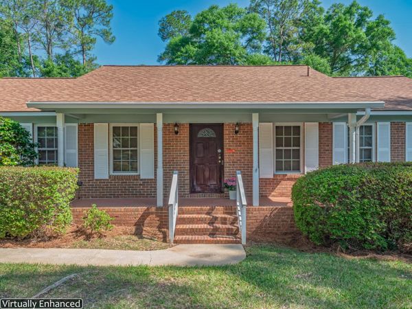 3228 Cranleigh Drive , Tallahassee, FL 32309