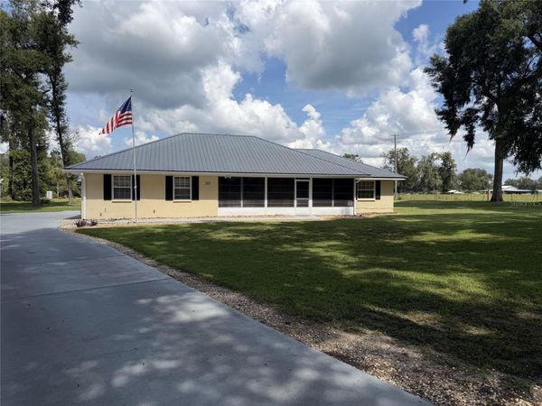 300 SW BRIGHTON COURT, FORT WHITE, FL 32038
