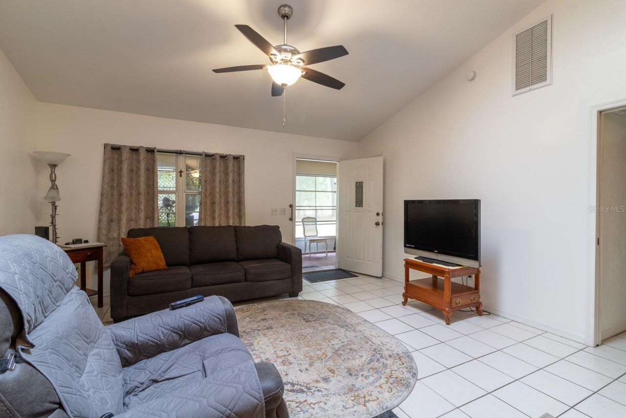 300 SW Brighton Court, Fort White, FL 32038 Photo