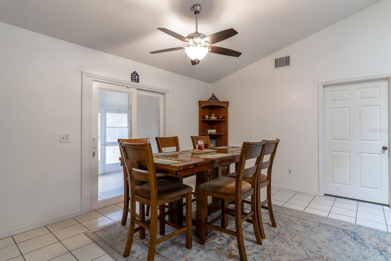 300 SW Brighton Court, Fort White, FL 32038 Photo