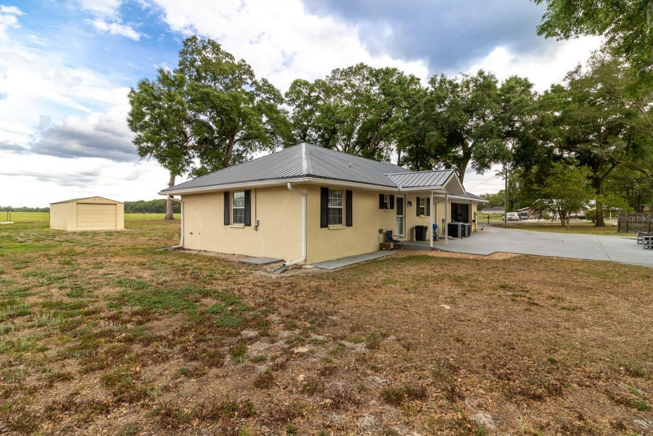 300 SW Brighton Court , Fort White, FL 32038 Photo