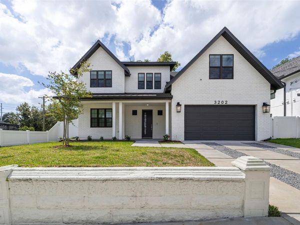 3202 W ARCH STREET, TAMPA, FL 33607