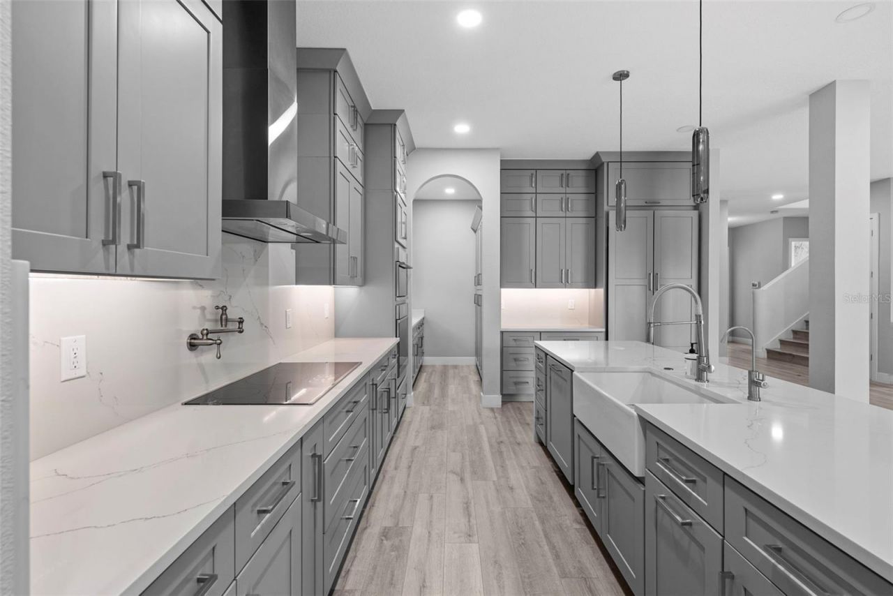 3202 W Arch Street, Tampa, FL 33607 Photo