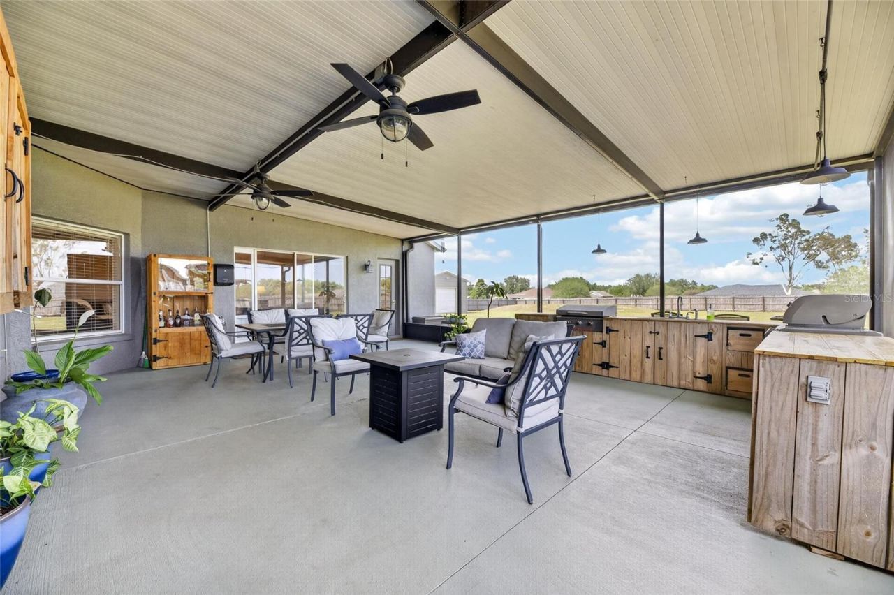 4409 Windmill Pointe Drive, Plant City, FL 33567 Photo