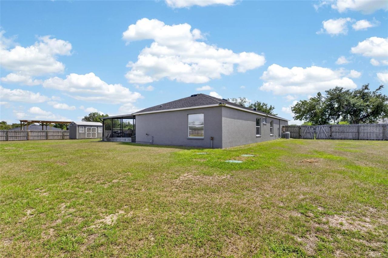 4409 Windmill Pointe Drive, Plant City, FL 33567 Photo